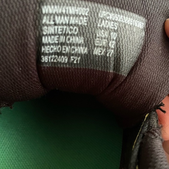 Avia women’s size 10 run/walk shoe in Black - Picture 2 of 4